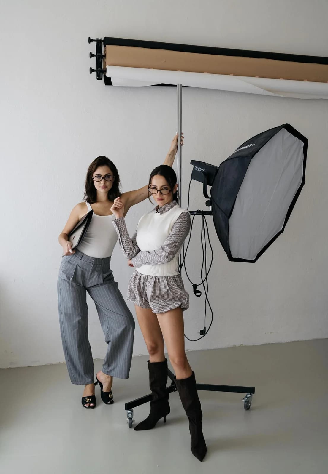 Zákulisí tvorby videí Duo Studio v ateliéru